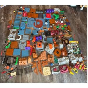 Gigantic Lot of Imaginext GOAT Buildings Rare Early 2000s